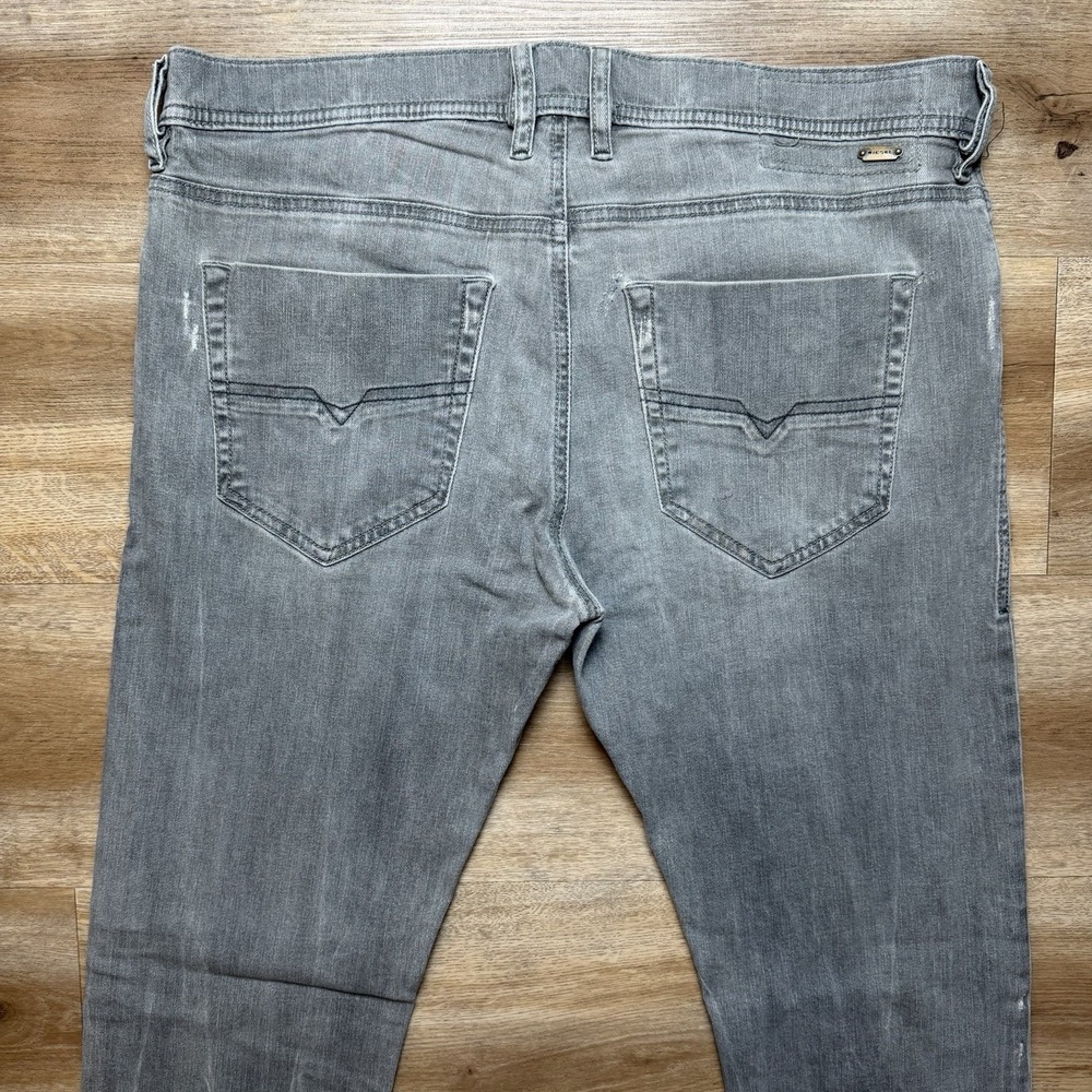 Diesel Tepphar Jeans Men 34x32 Gray Slim Carrot Stretch Distressed Whiskered - Picture 4 of 16